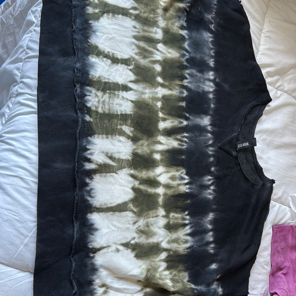 Gilda Midani tie dye shortsleeve sweatshirt L